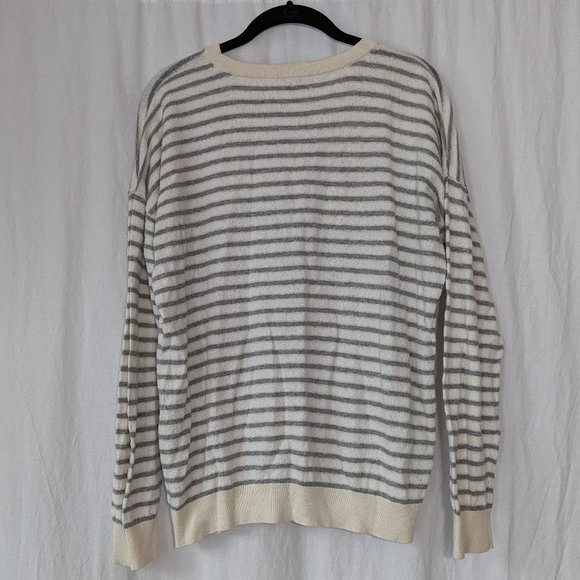Theory Striped Grey White Crewneck Sweater Size Large - Picture 12 of 12